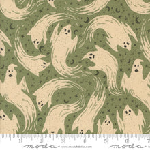Home Sweet Haunt by Stacy Iest Hsu Charm Pack