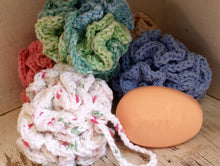 Crocheted Bath Pouf Fresh Meadow - Stitch Morgantown